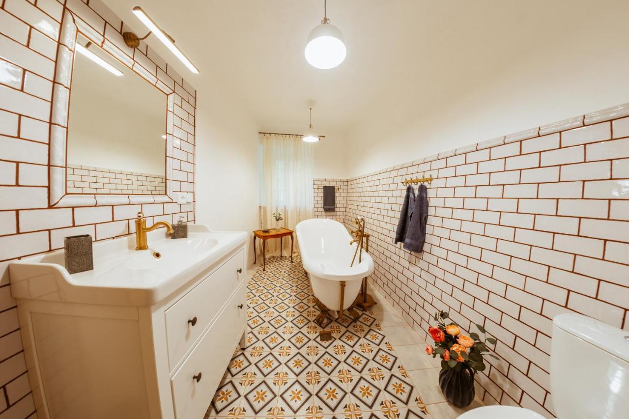Apartmany Rodny Dom Deza Hoffmanna Banska Stiavnica Bagian luar foto