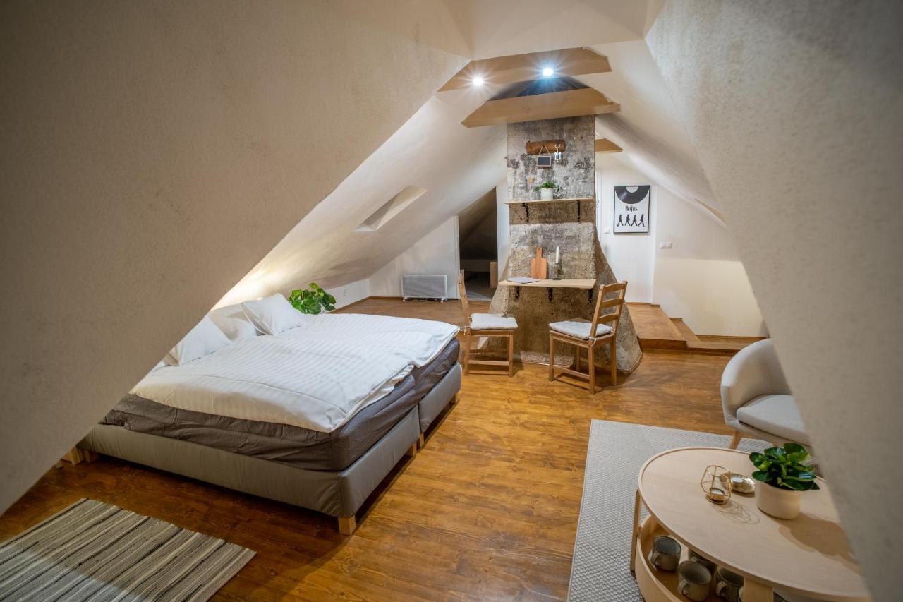 Apartmany Rodny Dom Deza Hoffmanna Banska Stiavnica Bagian luar foto